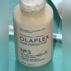 OLAPLEX Hair Perfector No.3 White Bottle